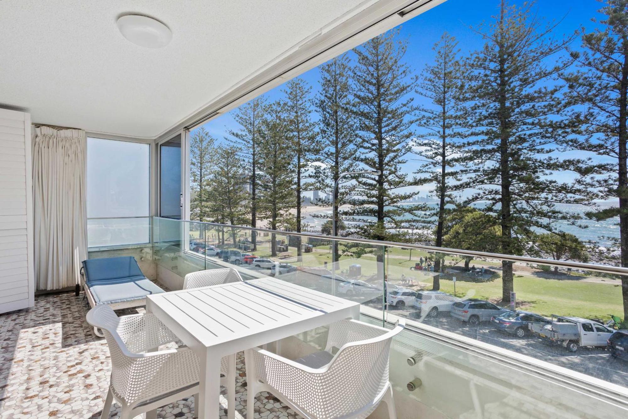 Apartamento Goodwin Towers - Hosted By Burleigh Letting Gold Coast Exterior foto